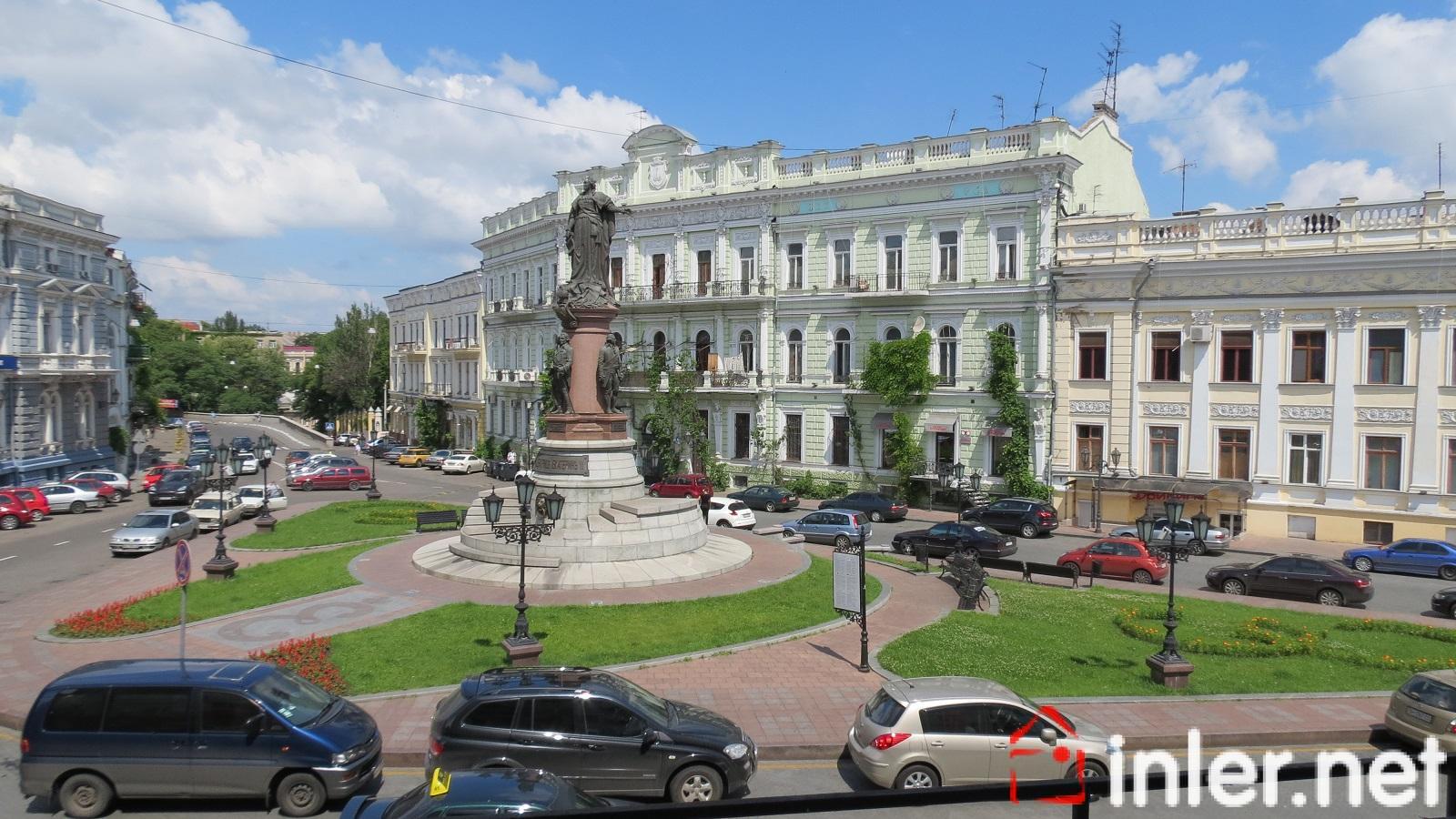 Продажа квартир Екатерининская площадь рядом с Потемкинской лестницей. ID 26518 (Фото 1)