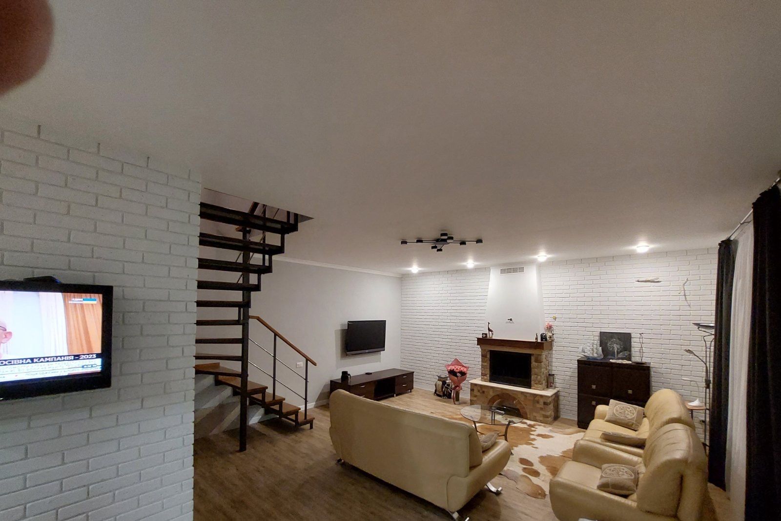 Продам дом в Совиньоне 1, новый современный ремонт.  ID 52807 (Фото 1)