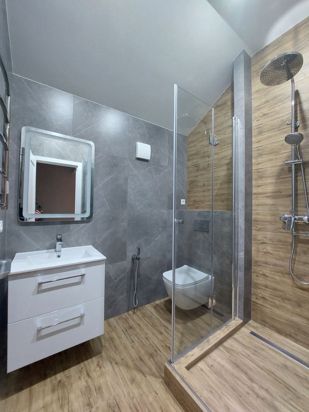 Продам дом в Совиньоне 1, новый современный ремонт.  ID 52807 (Фото 9)