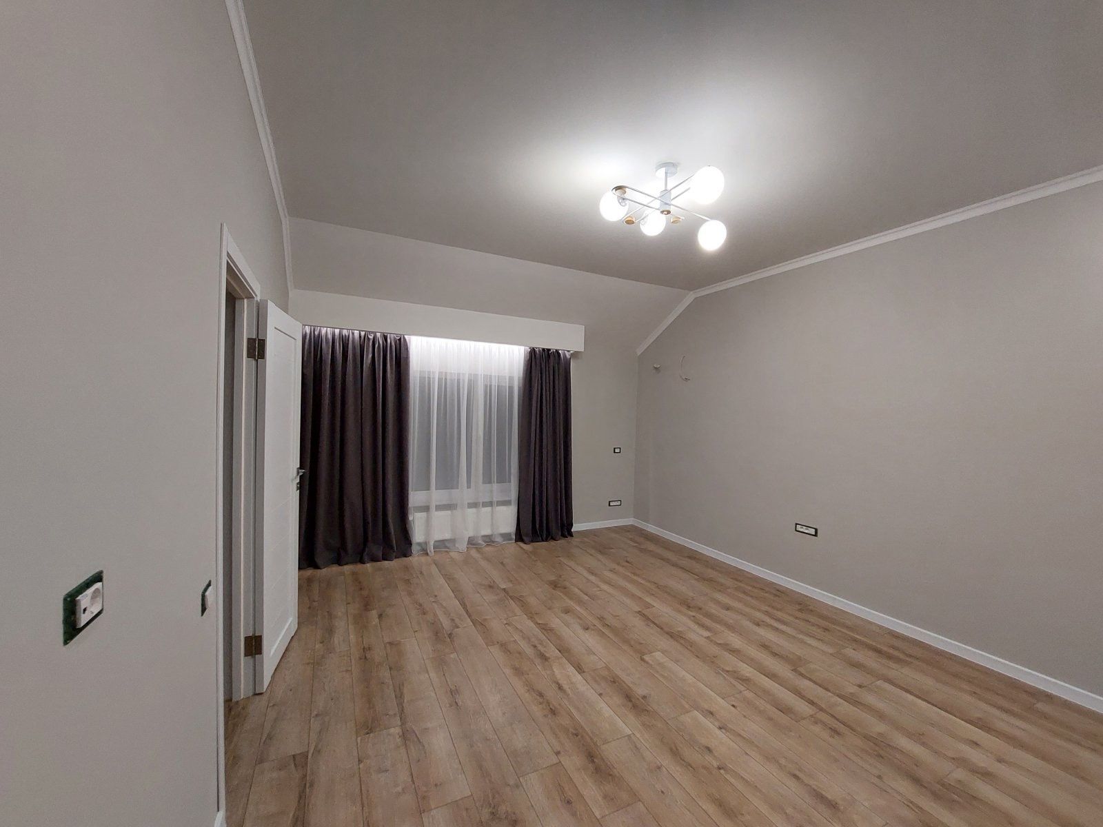 Продам дом в Совиньоне 1, новый современный ремонт.  ID 52807 (Фото 7)