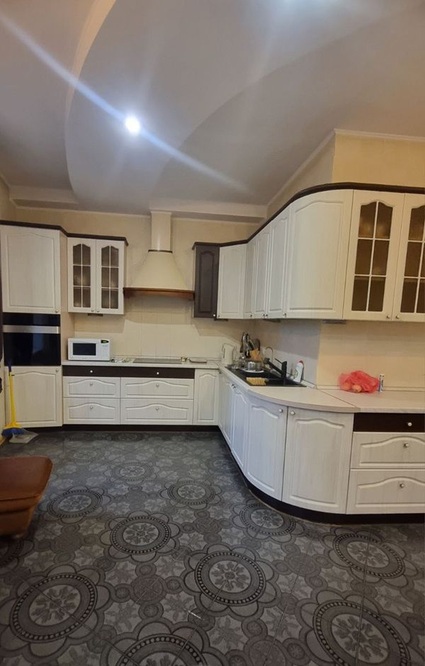 Просторная 3-комнатная квартира 127 м² в ЖК «Подкова» - 6 Фонтана. ID 53818 (Фото 2)