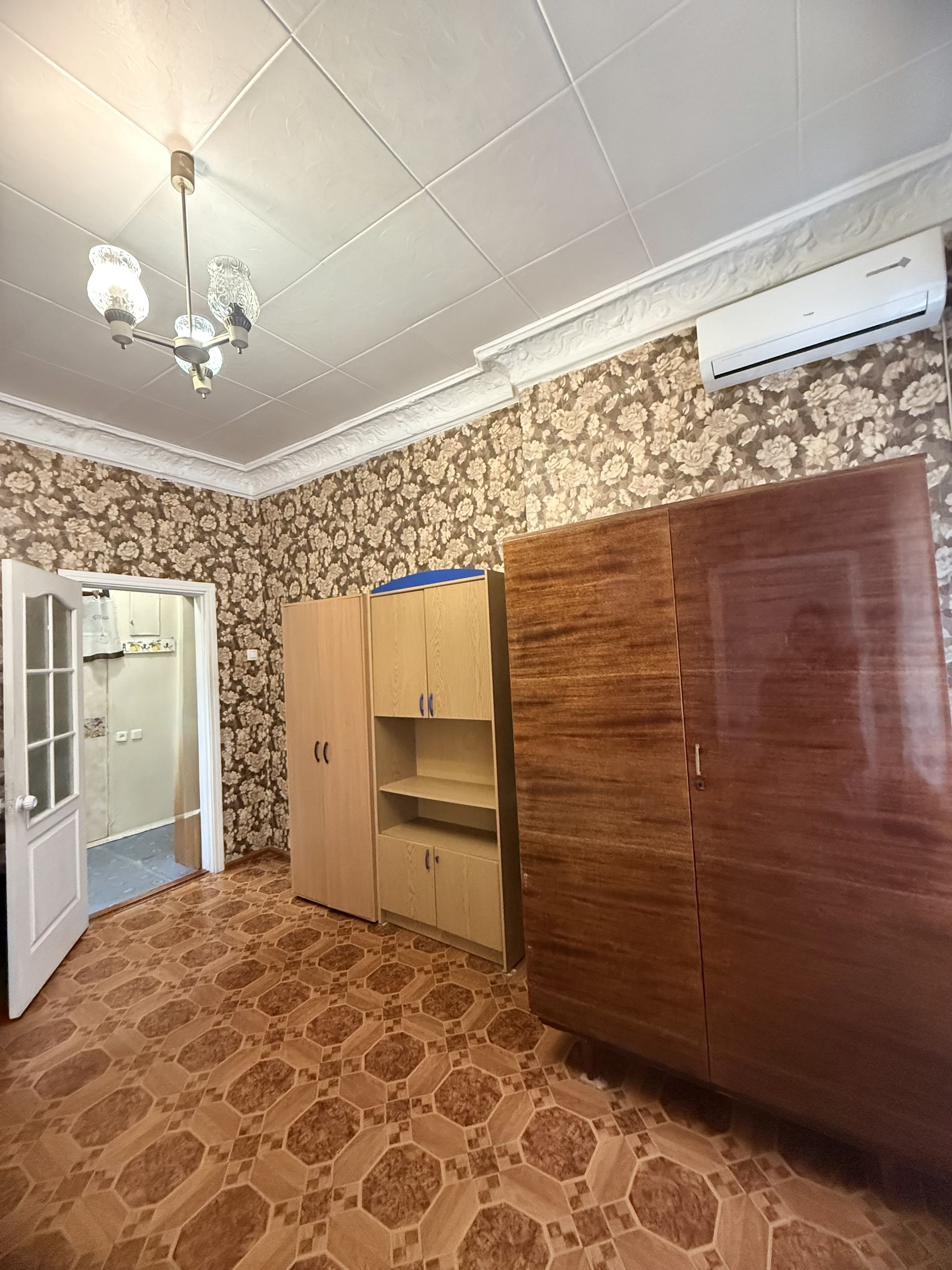 Продаётся двухкомнатная квартира в центре города, по ул. Асташкина ID 53983 (Фото 3)