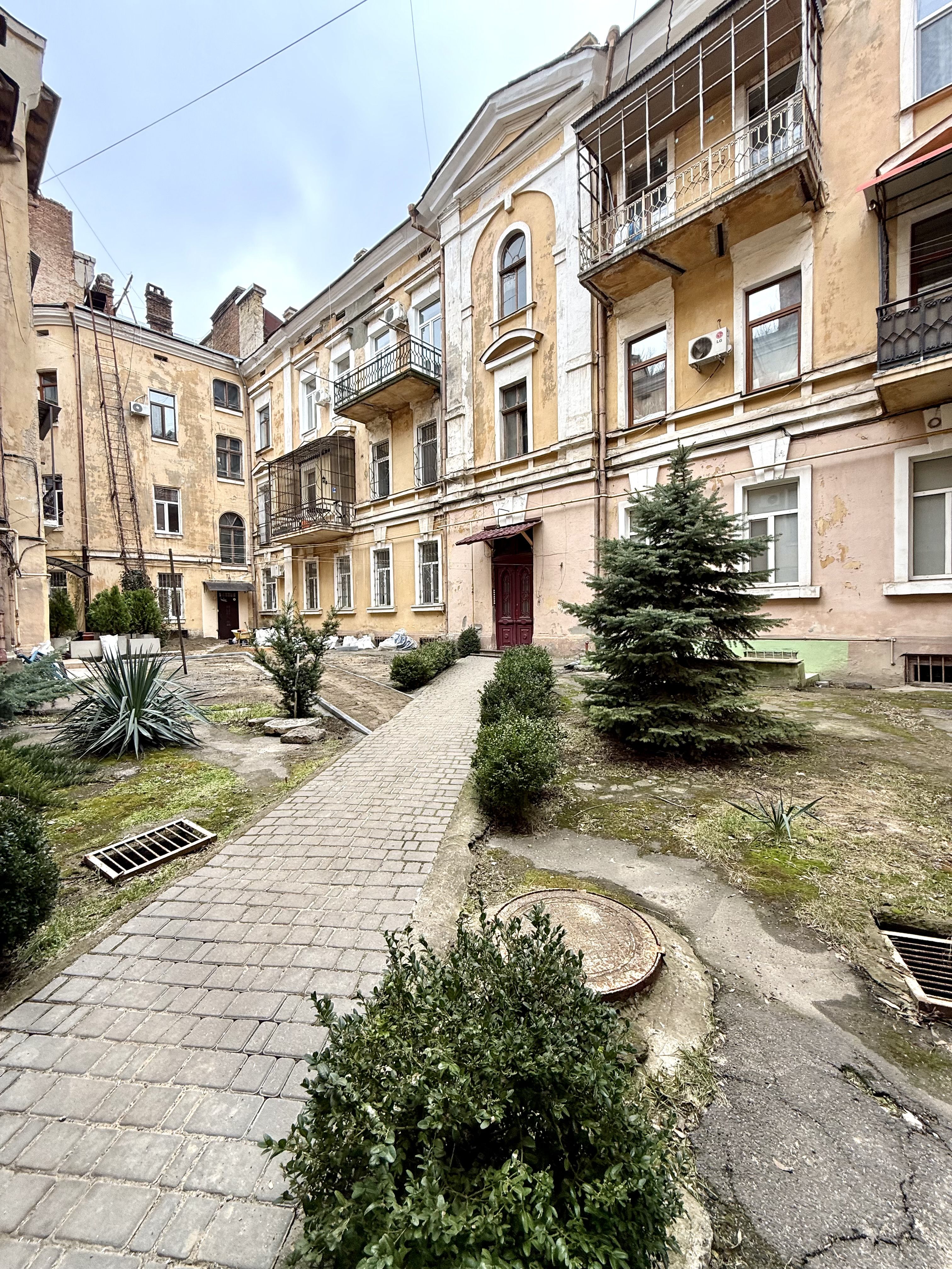 Уникальная четырехкомнатная квартира по ул. Успенской /парк Шевченко ID 54082 (Фото 1)