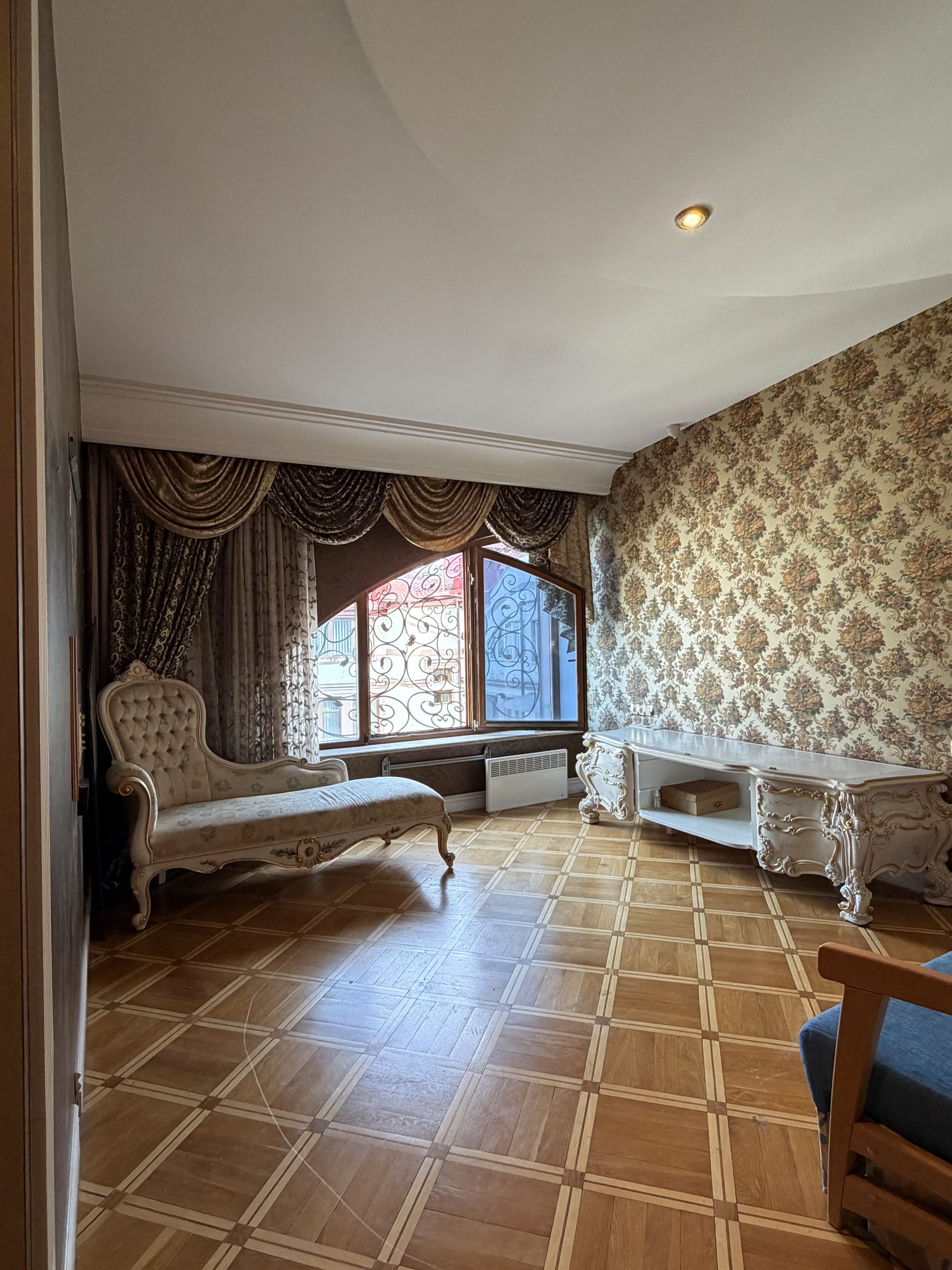 Продаётся уникальная квартира в центре по ул. Жуковского. Новый дом. ID 54107 (Фото 2)