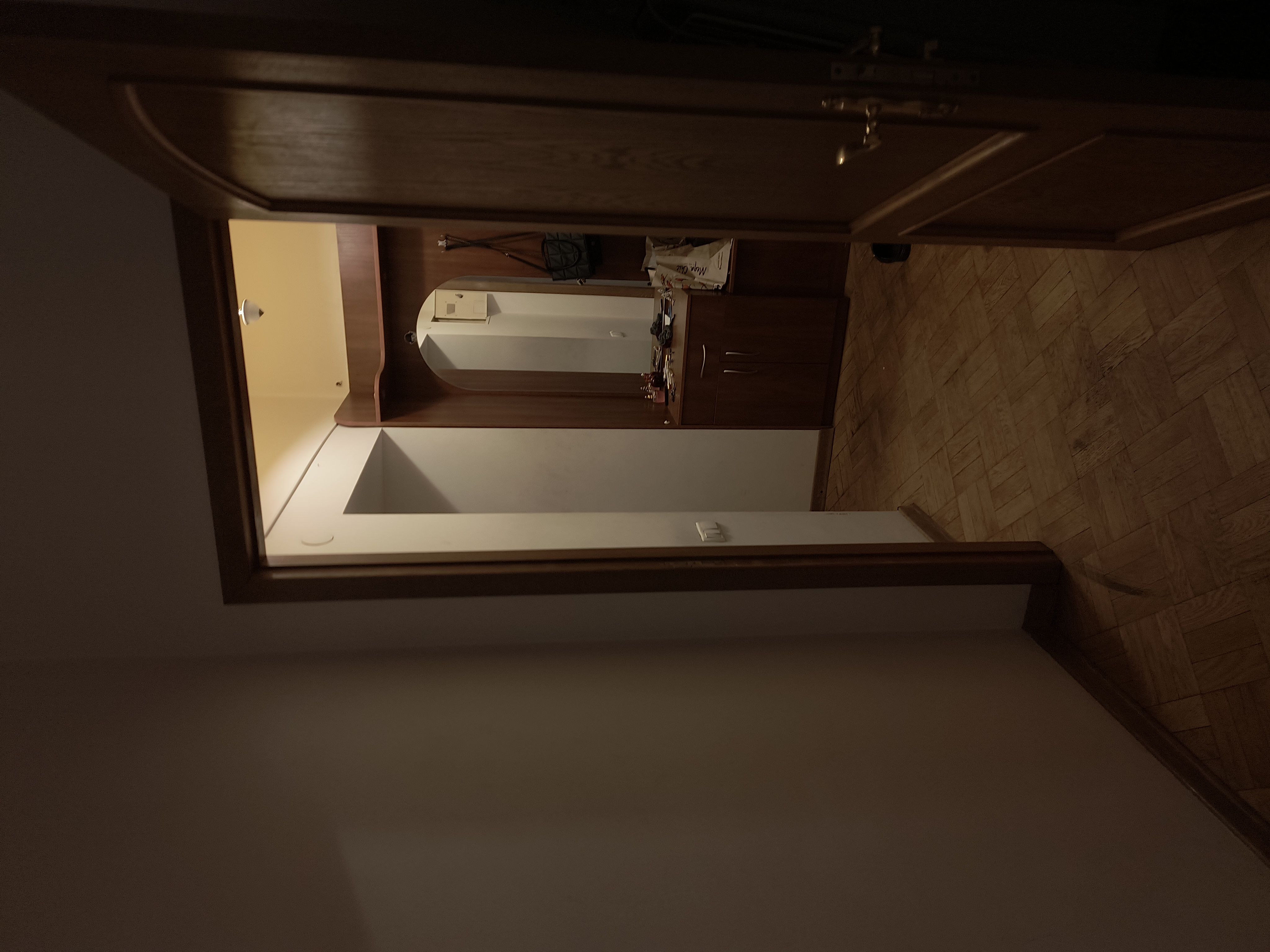 Для любителей центра: 2к.квартира с видом на Кировский парк. ID 54282 (Фото 8)