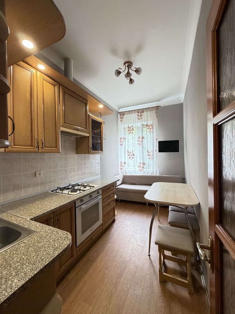 2-комнатная с ремонтом и большим балконом рядом с центром ID 54384 (Фото 6)
